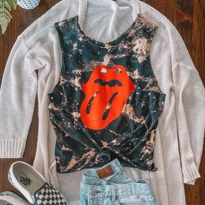 Cropped & bleached tank